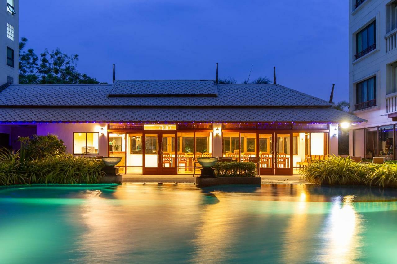 Lasalle Suites Hotel & Residence Bangkok Exteriör bild